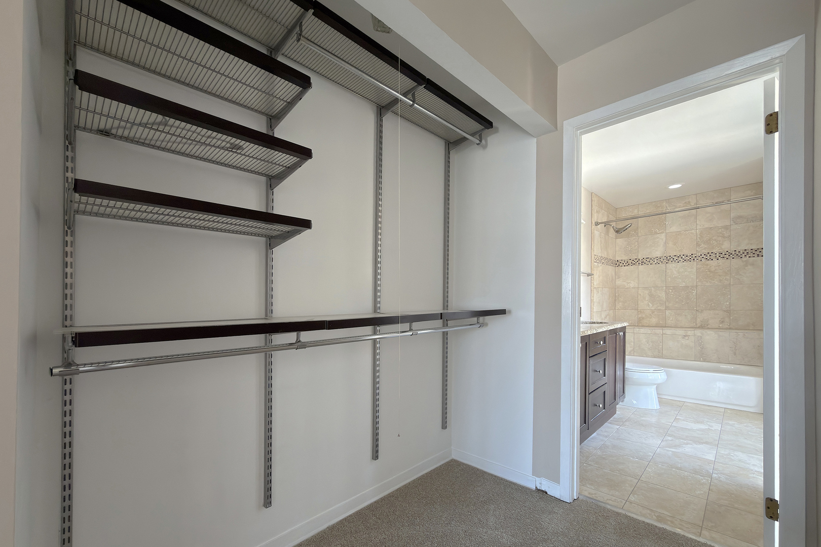 Buffalo Grove, IL 60089