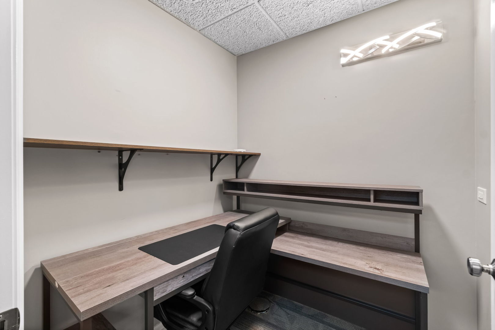 1025 W Wise Road #200, Schaumburg, IL 60193