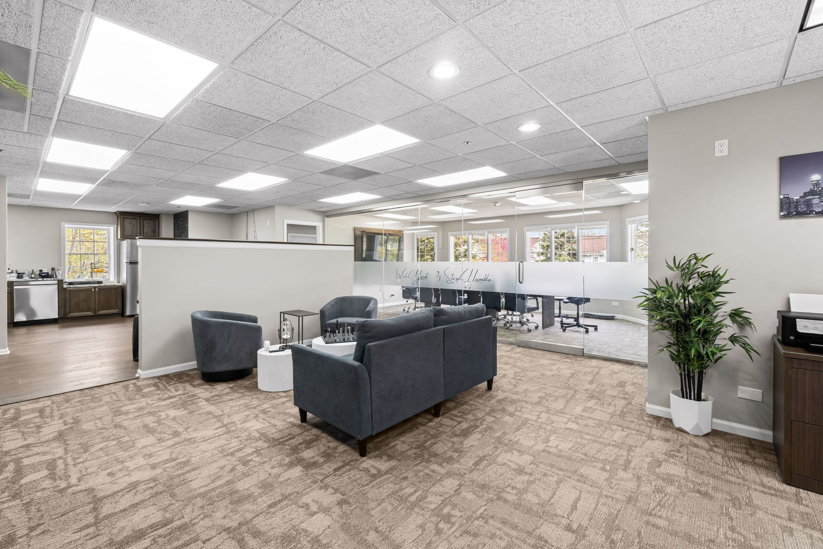 1025 W Wise Road #200, Schaumburg, IL 60193