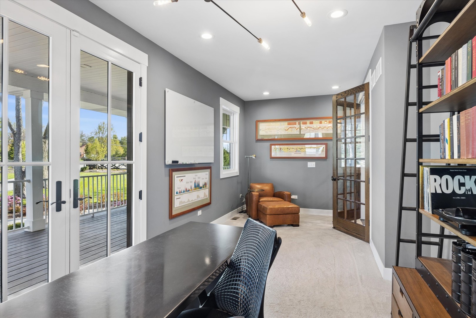 Burr Ridge, IL 60527