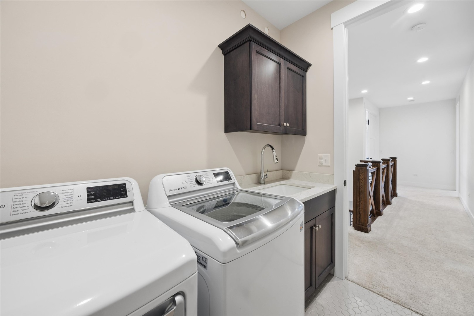 Burr Ridge, IL 60527