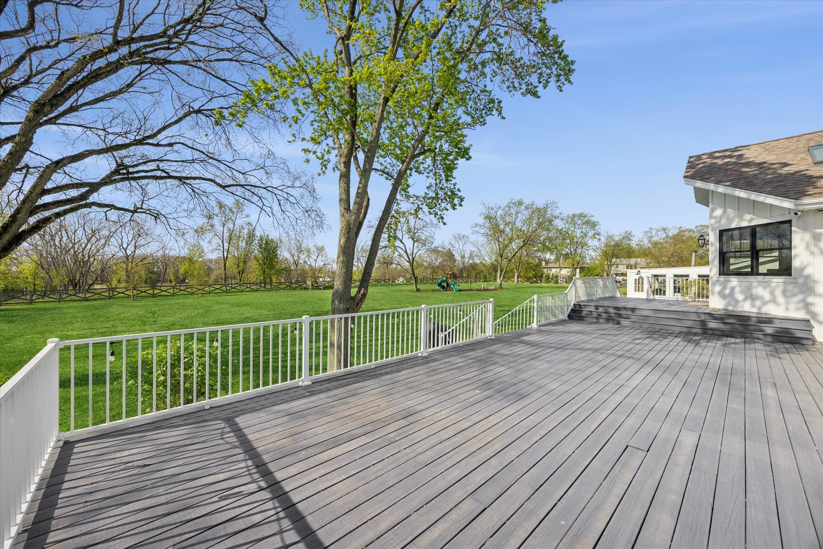 Burr Ridge, IL 60527