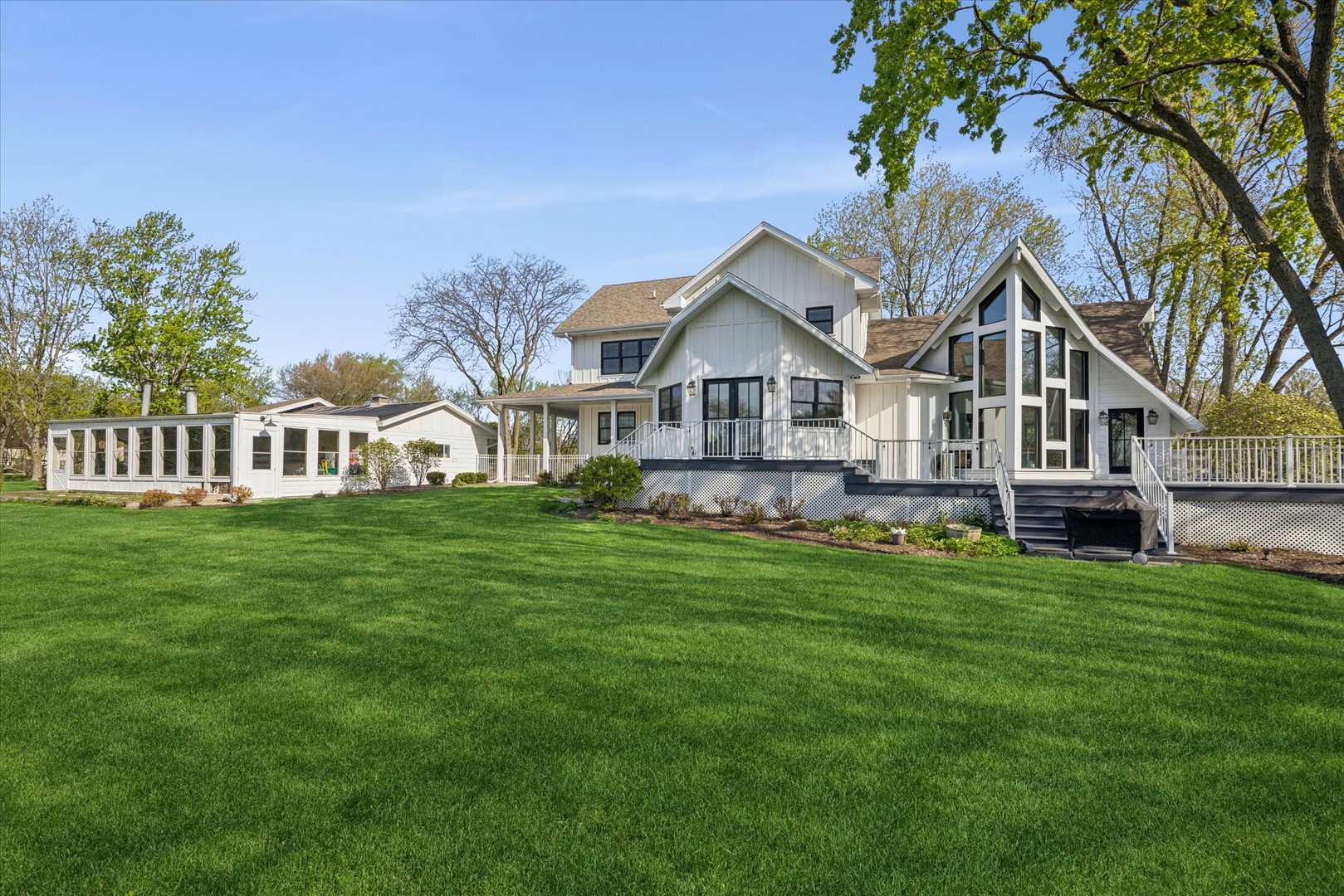 Burr Ridge, IL 60527