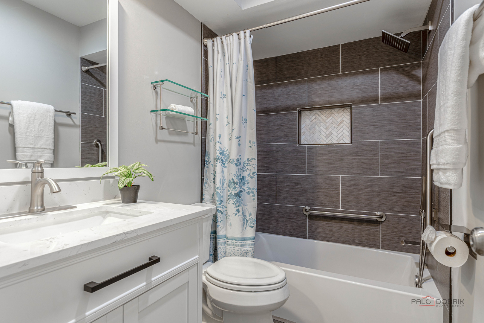 Hoffman Estates, IL 60010