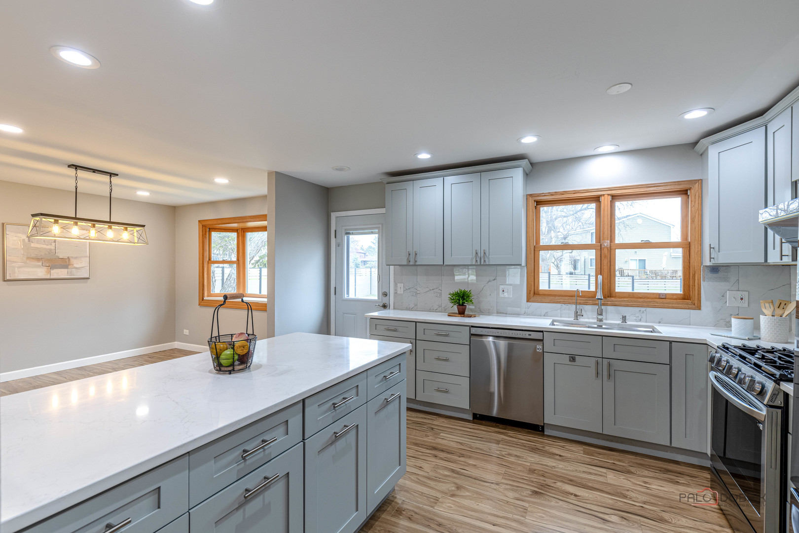 Hoffman Estates, IL 60010