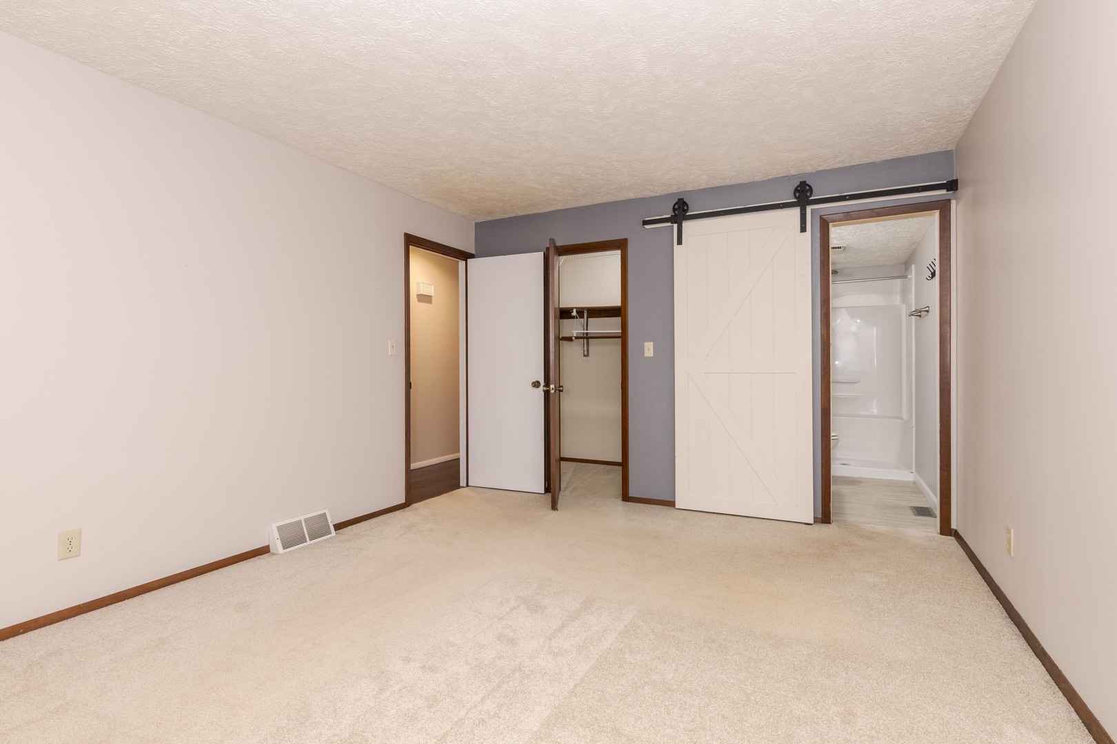 37 Crystal Court #A-1, Pontiac, IL 61764