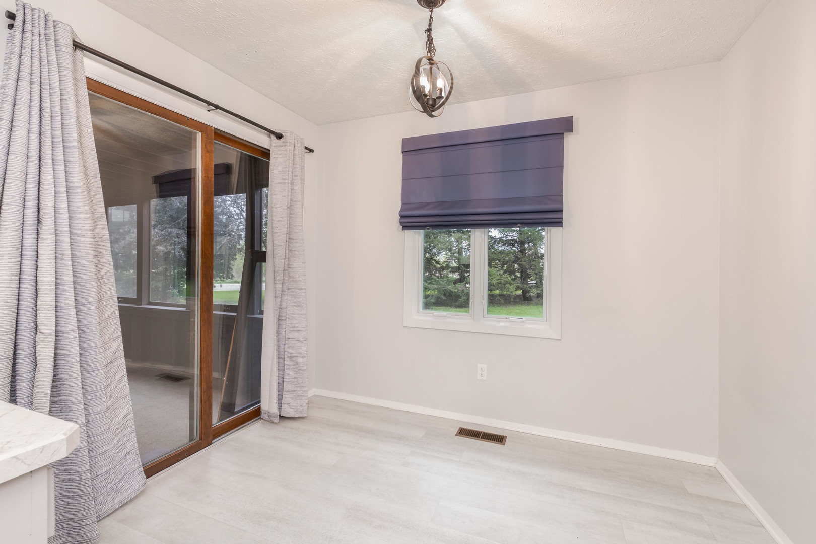 37 Crystal Court #A-1, Pontiac, IL 61764