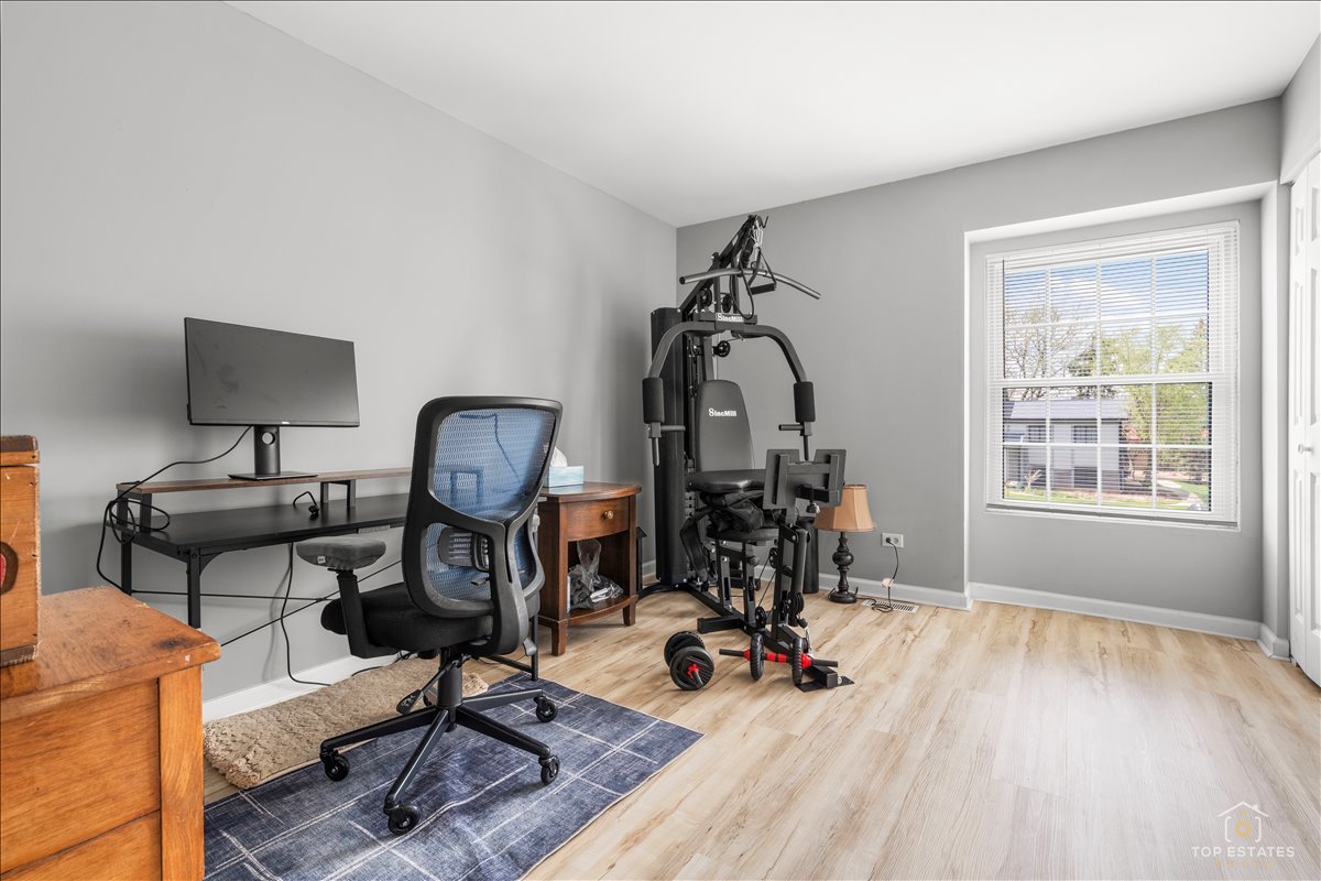 1228 INVERRARY Lane #21D, Palatine, IL 60074