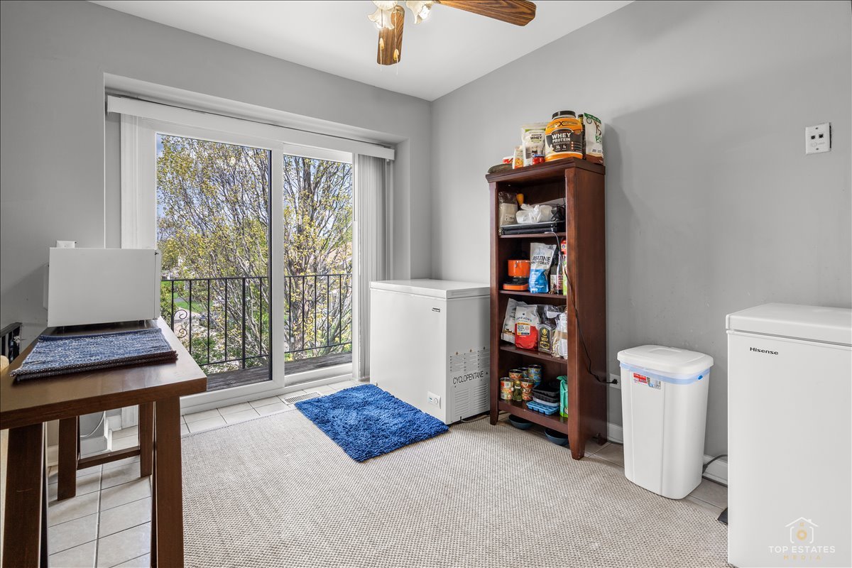 1228 INVERRARY Lane #21D, Palatine, IL 60074