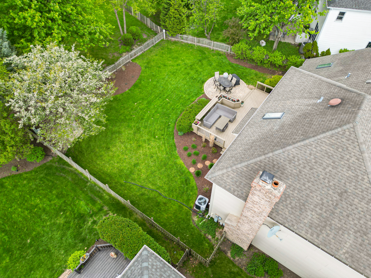 2689 Fox River Lane, Naperville, IL 60565