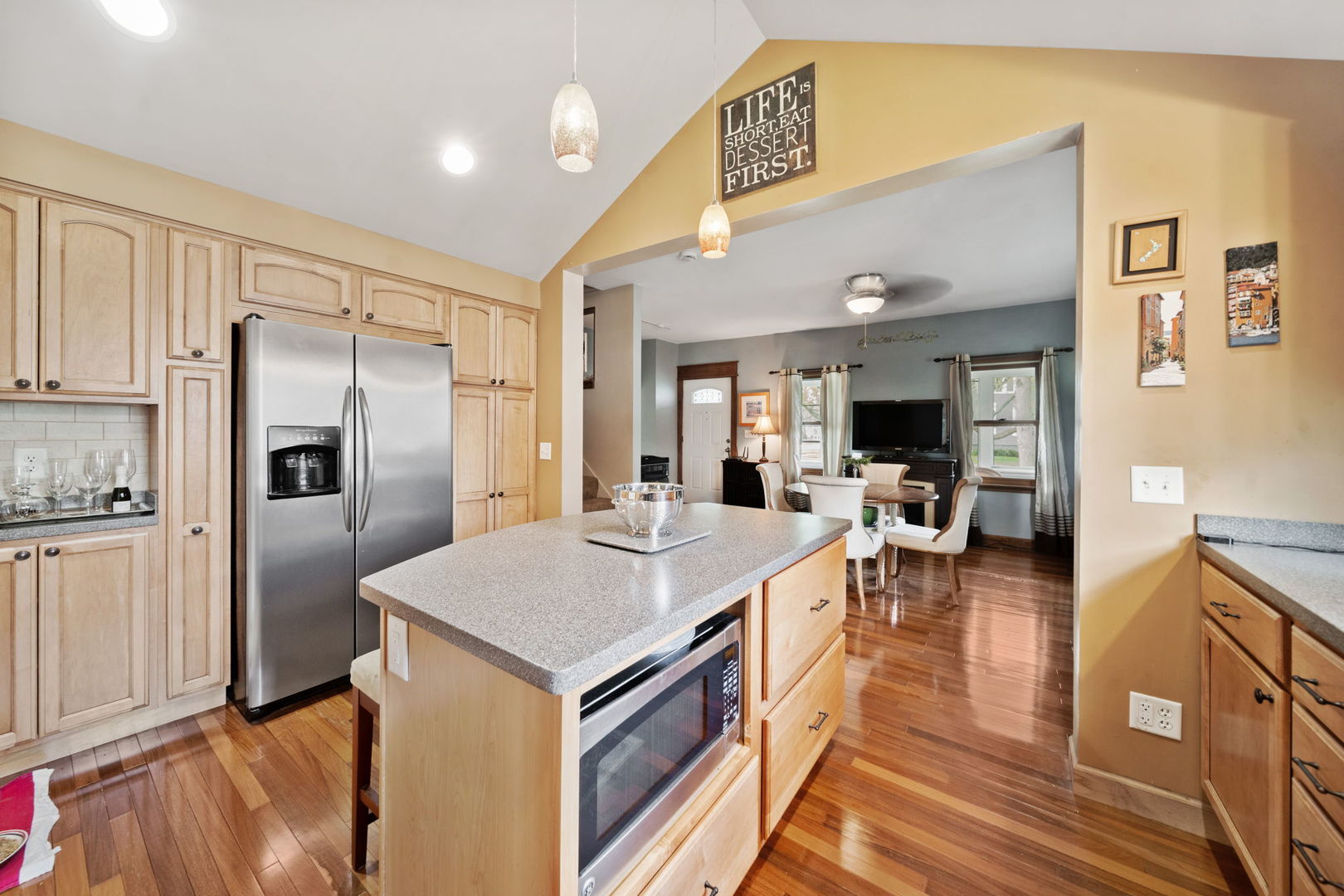 350-352 Harrison Street, West Chicago, IL 60185