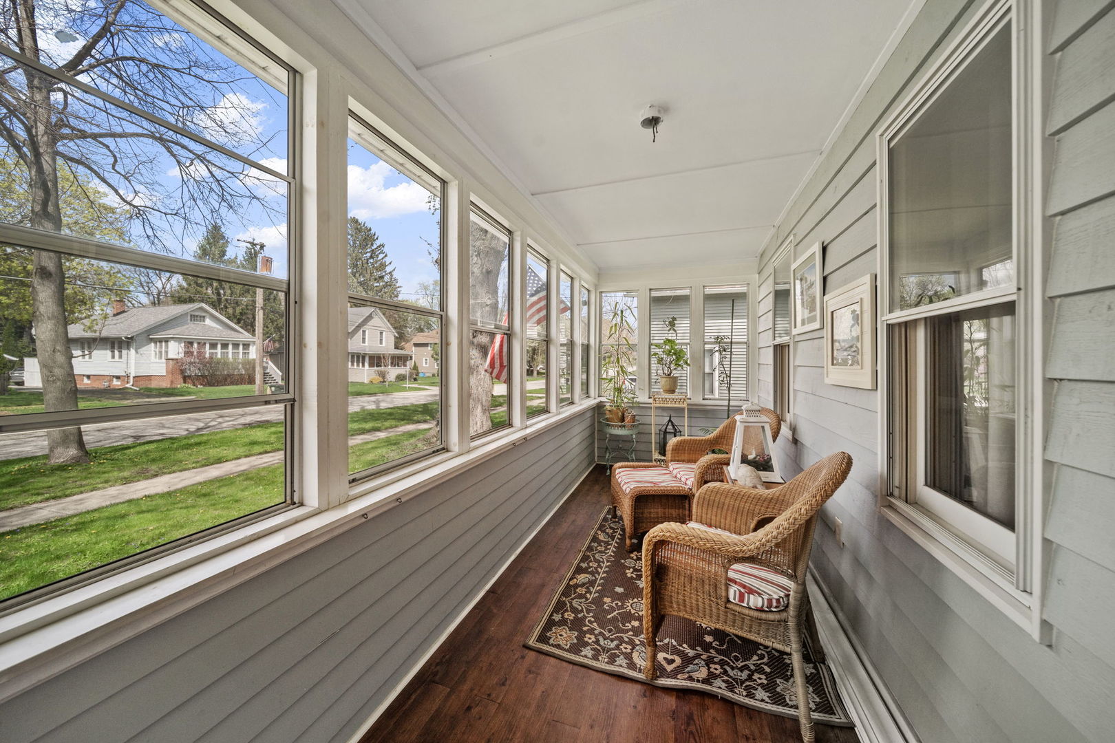 350-352 Harrison Street, West Chicago, IL 60185