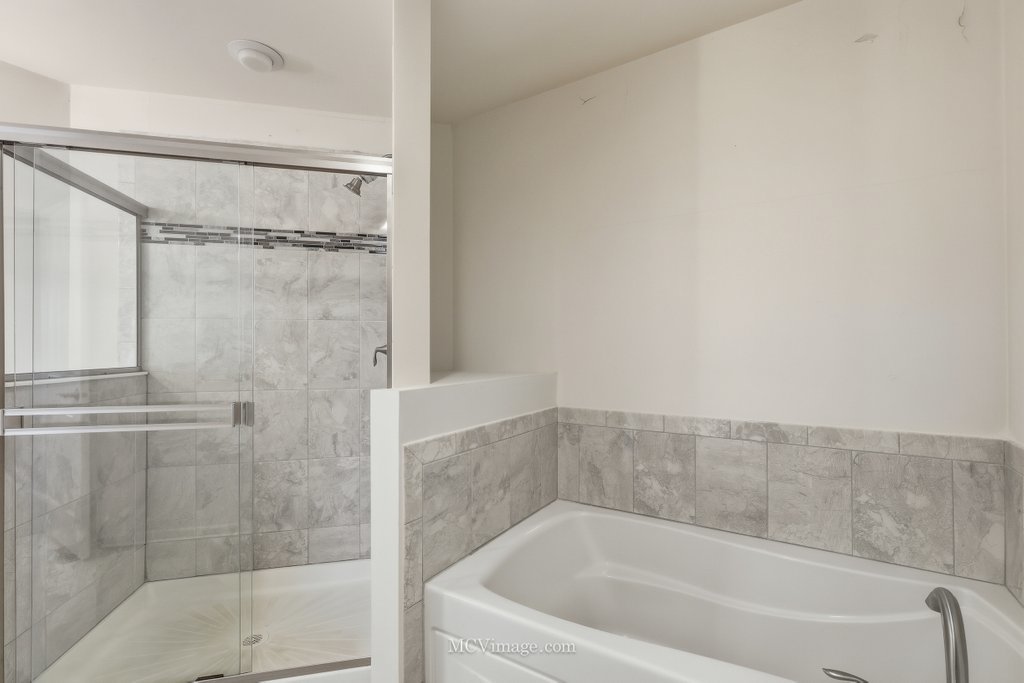 Naperville, IL 60564