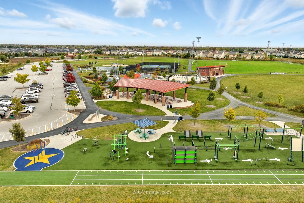 Naperville, IL 60564