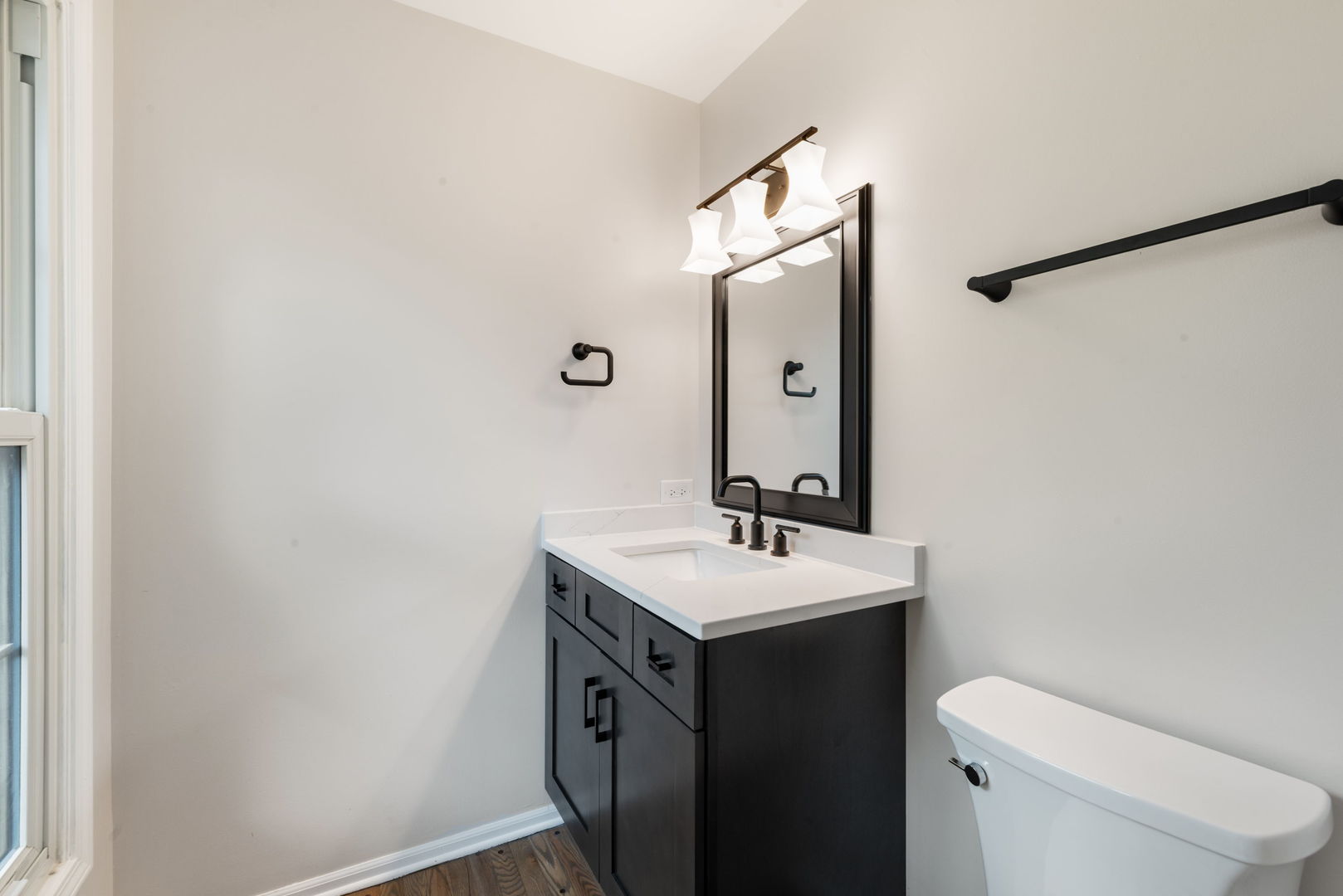 210 Westmoreland Lane, Naperville, IL 60540