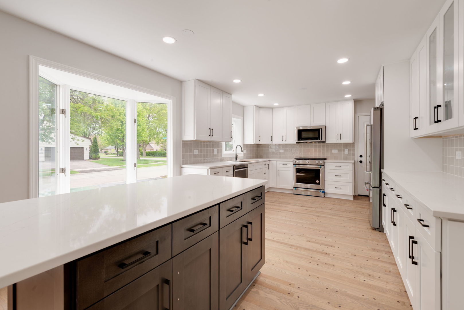 210 Westmoreland Lane, Naperville, IL 60540