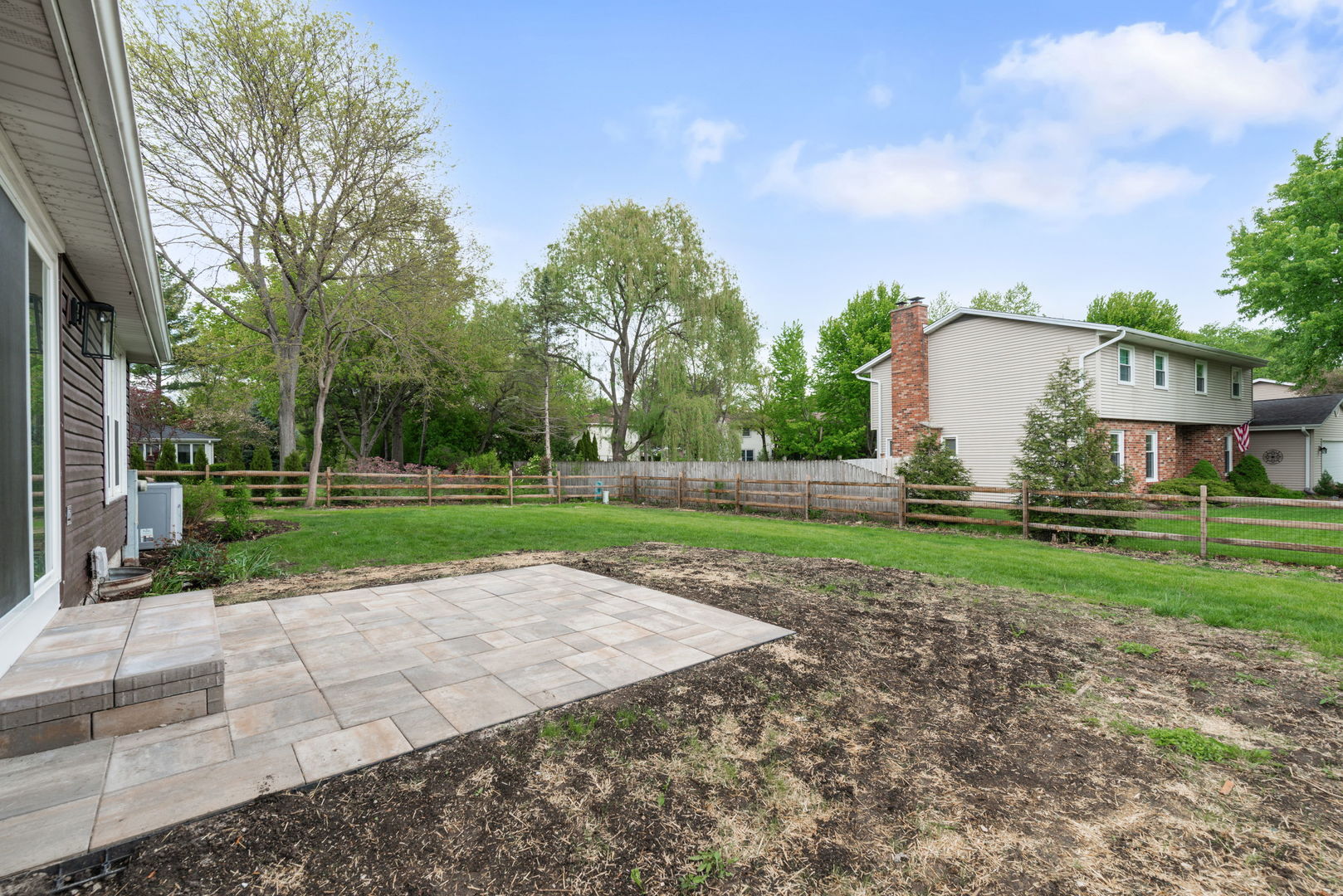 210 Westmoreland Lane, Naperville, IL 60540