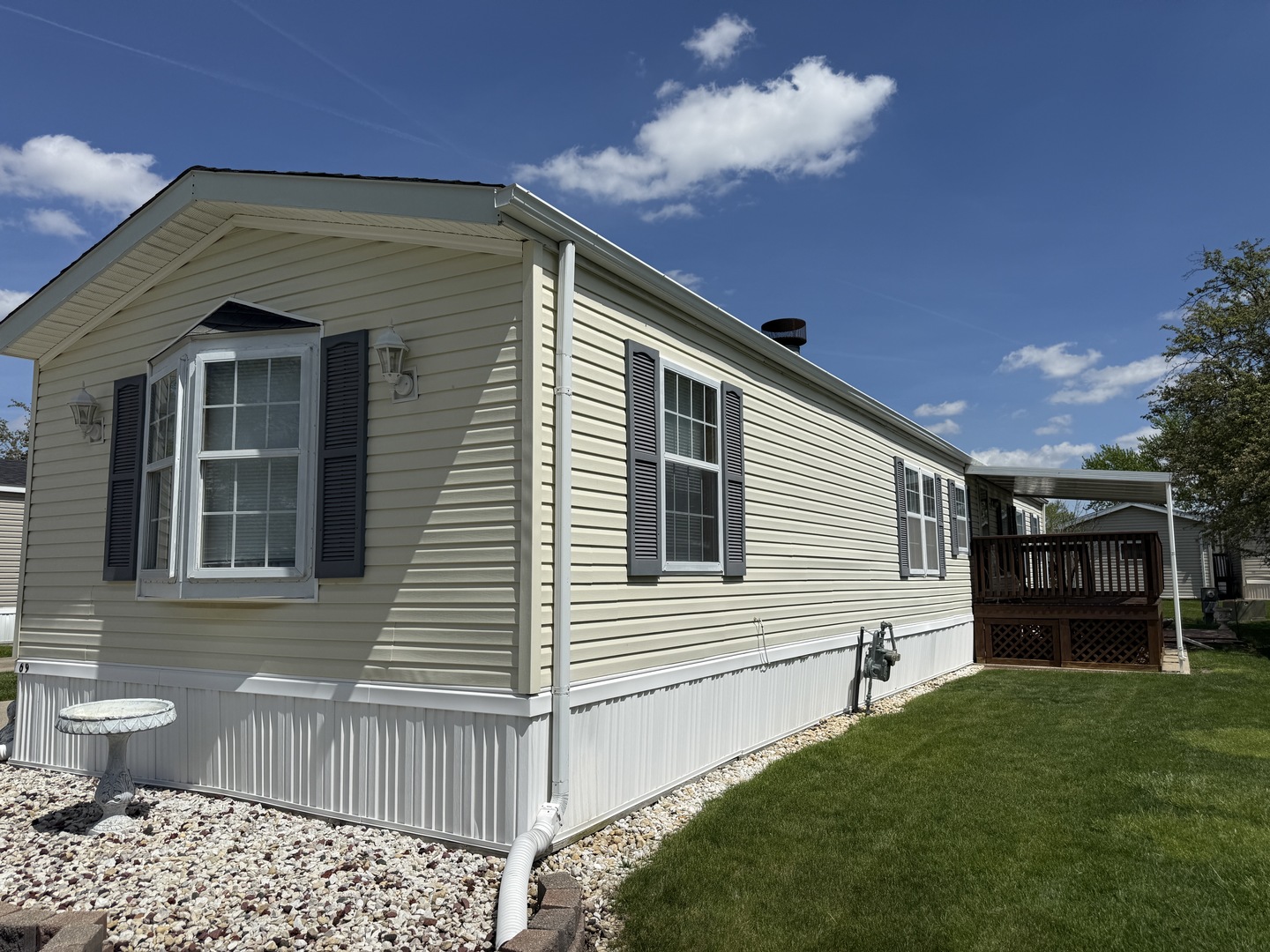 69 MEADOWLARK Lane, Beecher, IL 60401