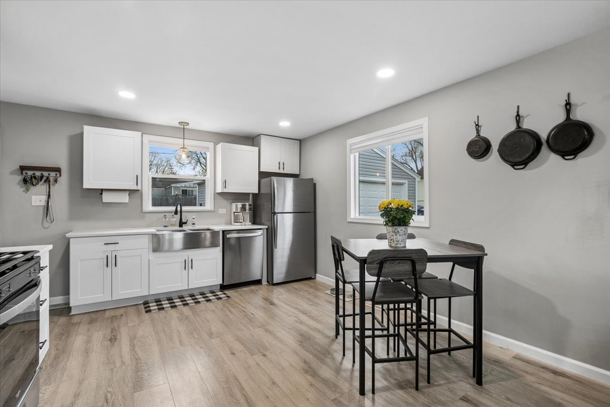 Lake Villa, IL 60046