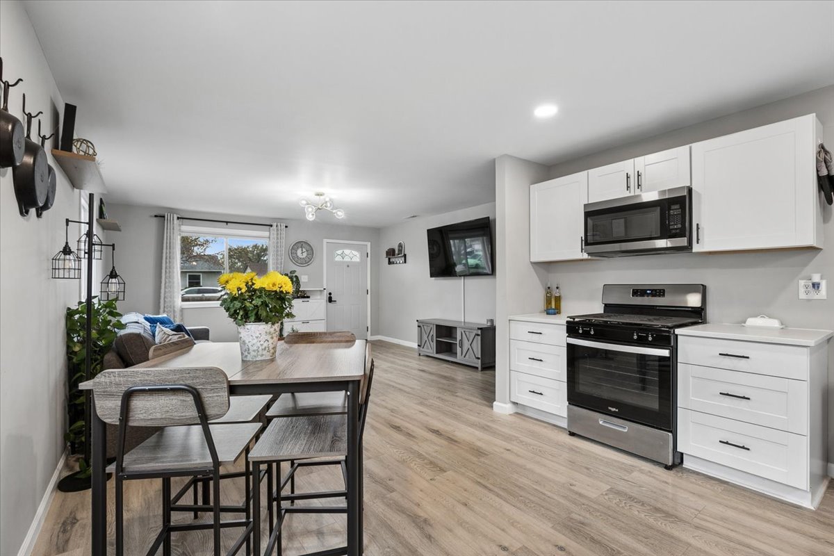 Lake Villa, IL 60046