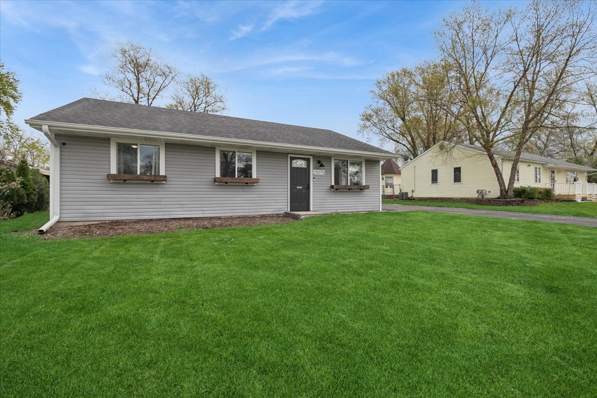 Lake Villa, IL 60046