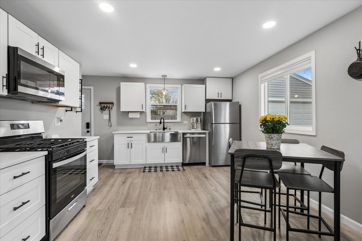 Lake Villa, IL 60046