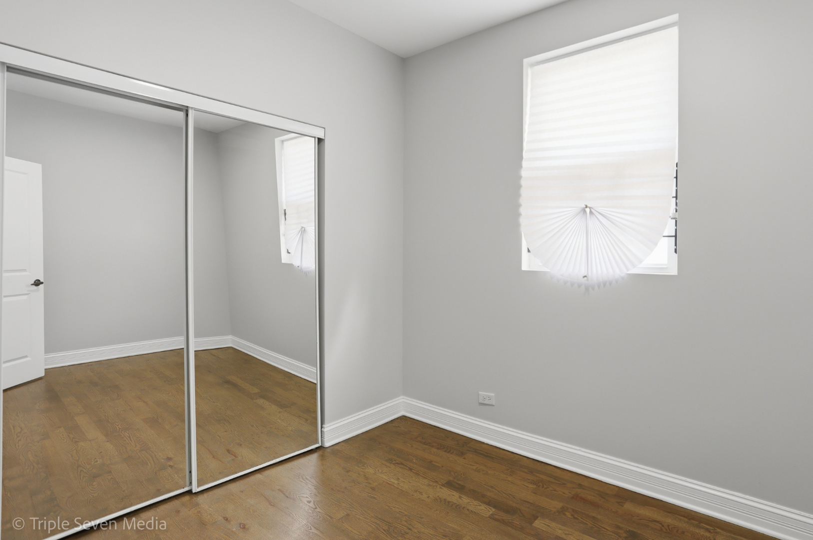 11326 S Parnell Avenue, Chicago, IL 60628