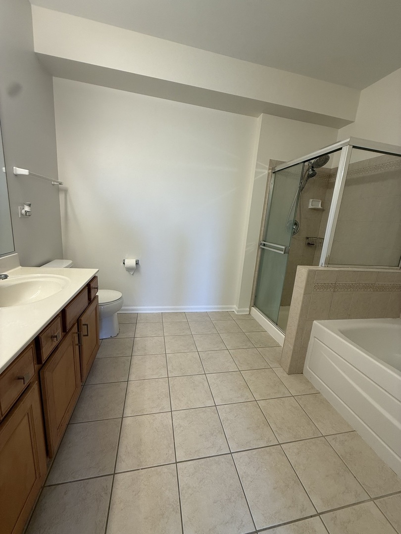 4245 Savoy Lane #4245, McHenry, IL 60050