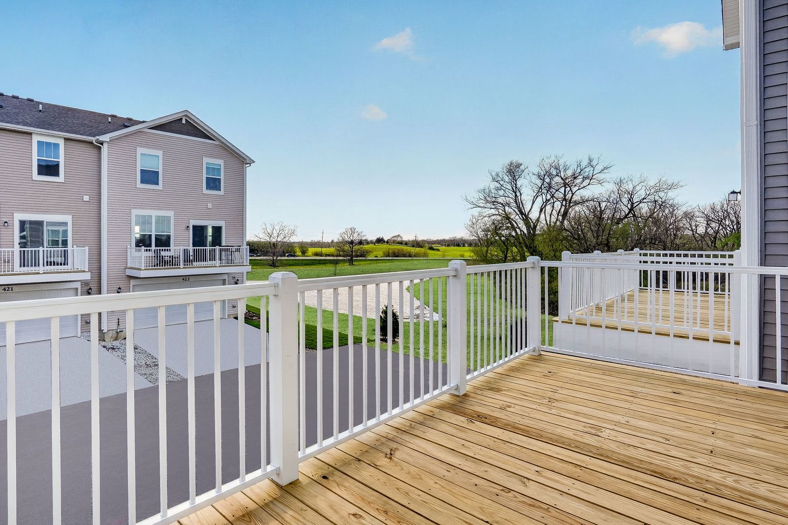 422 Red Oak Circle, Volo, IL 60020