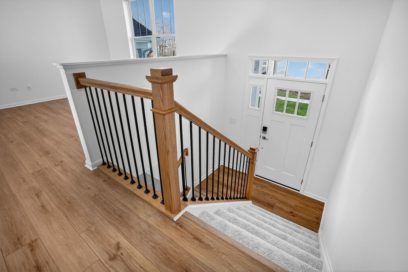 422 Red Oak Circle, Volo, IL 60020