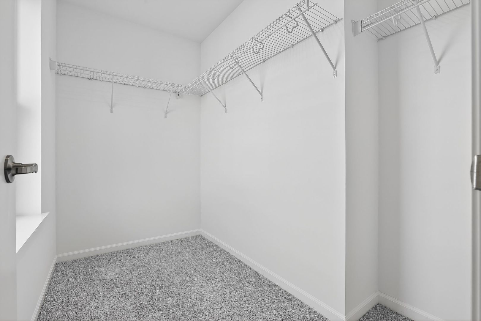 422 Red Oak Circle, Volo, IL 60020