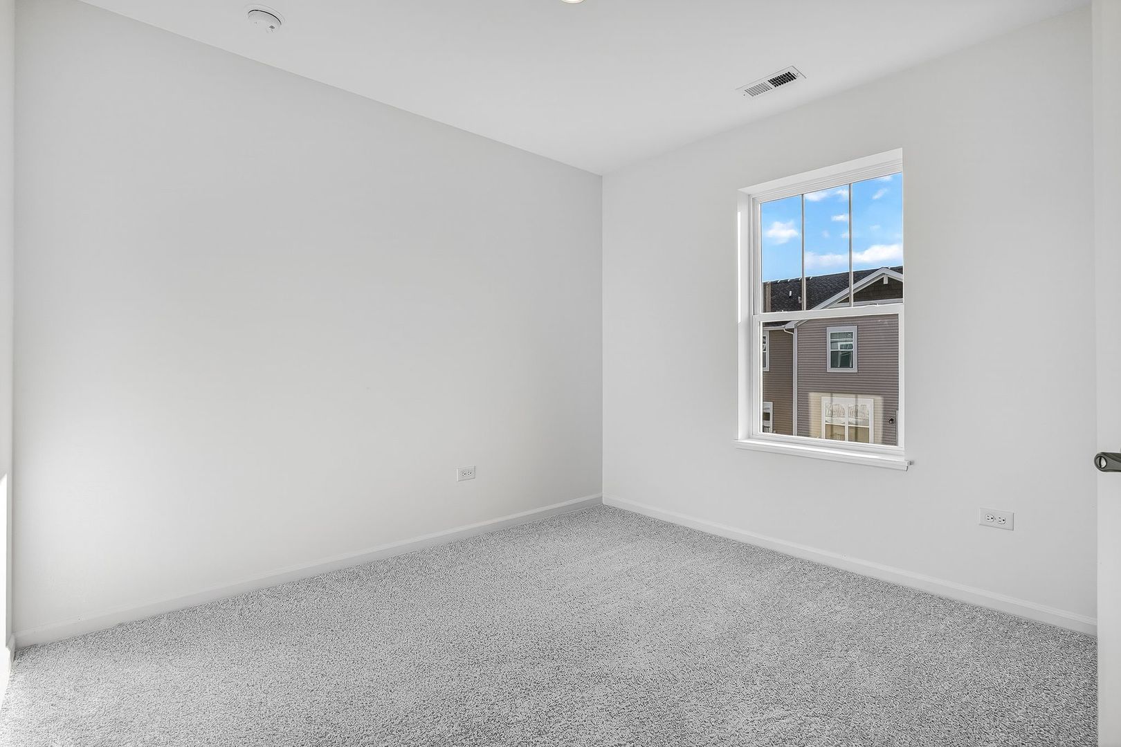 422 Red Oak Circle, Volo, IL 60020