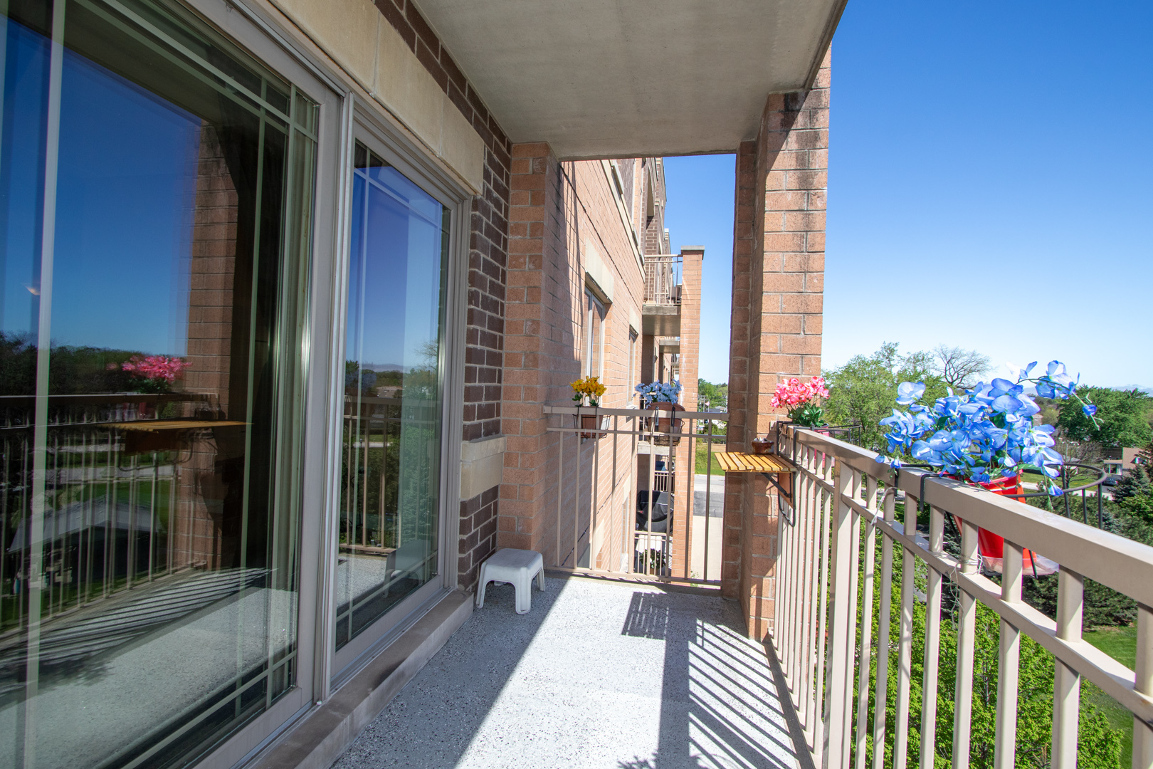 77 N Wolf Road #509, Northlake, IL 60164