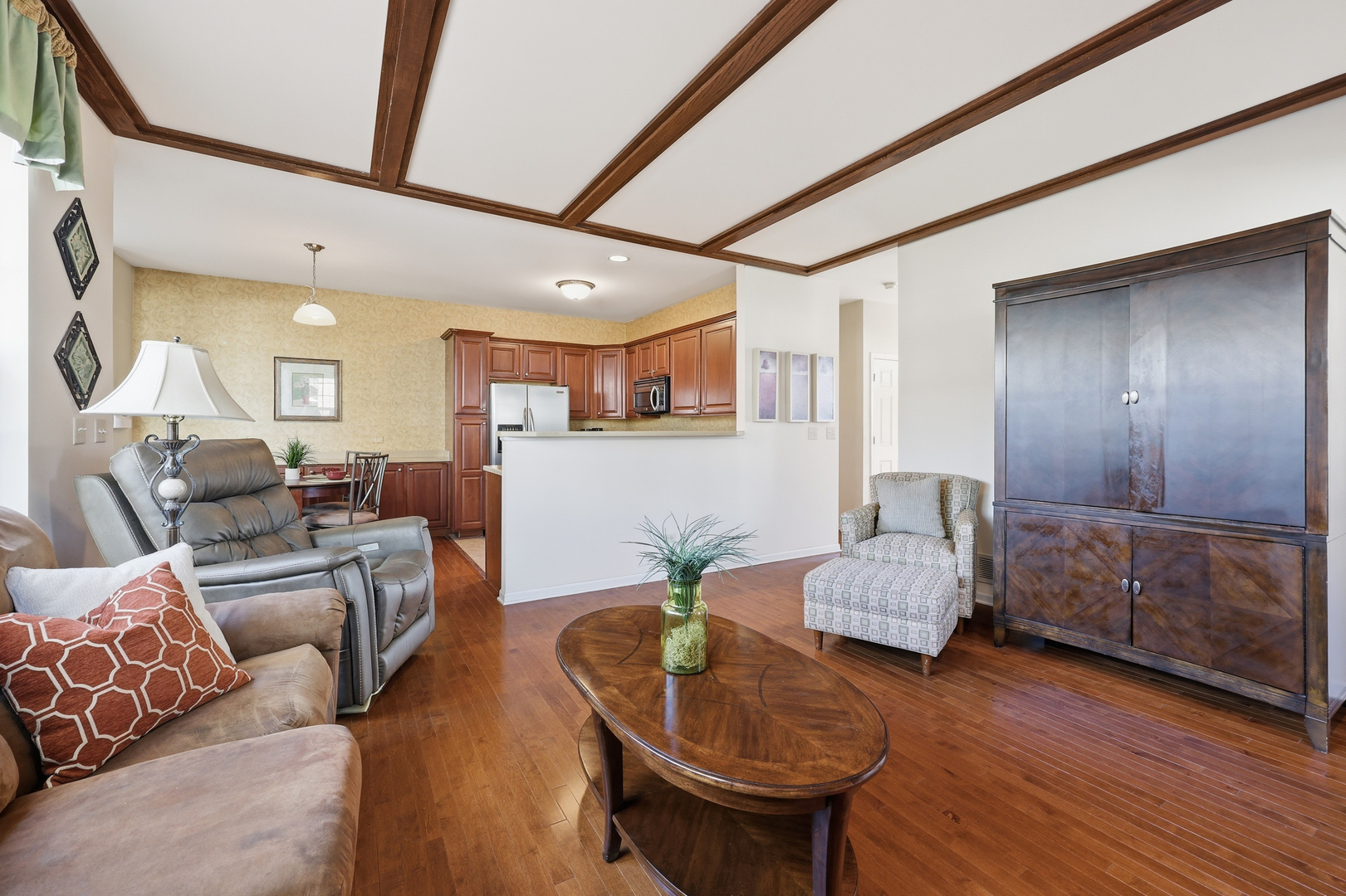 243 Garden Drive, Elgin, IL 60124