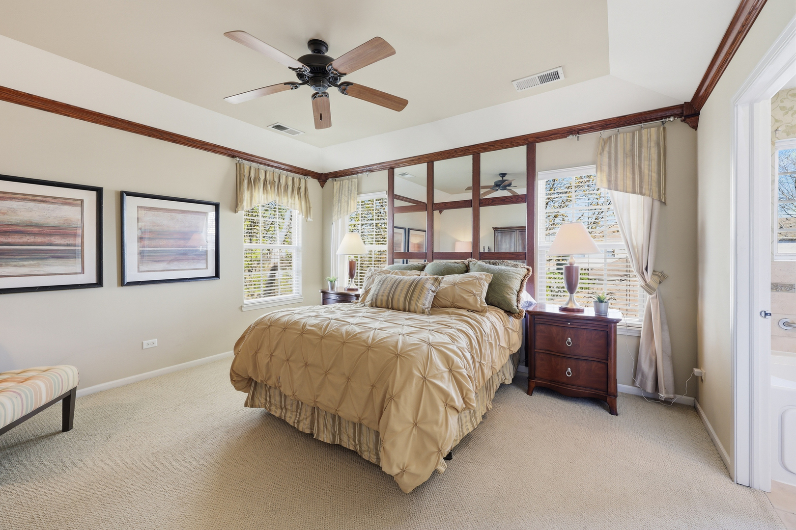 243 Garden Drive, Elgin, IL 60124