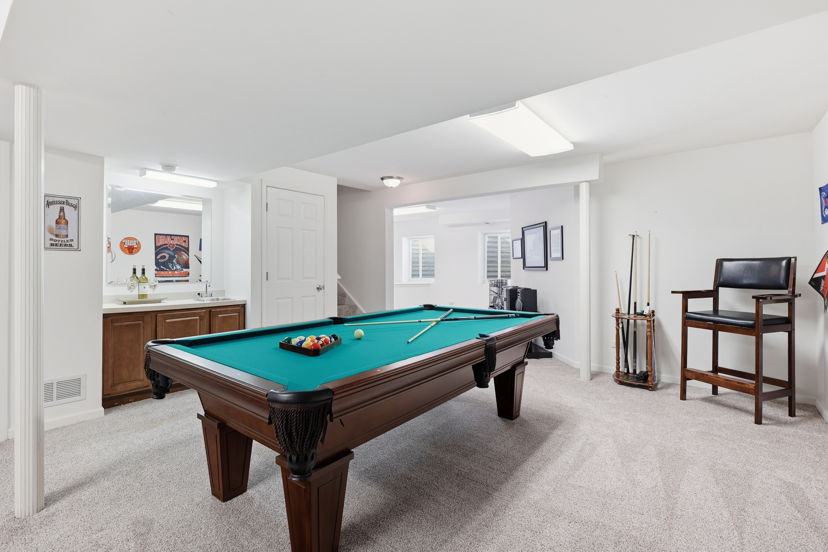 243 Garden Drive, Elgin, IL 60124