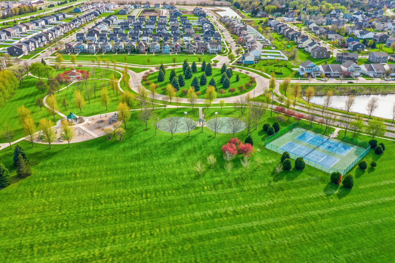 243 Garden Drive, Elgin, IL 60124