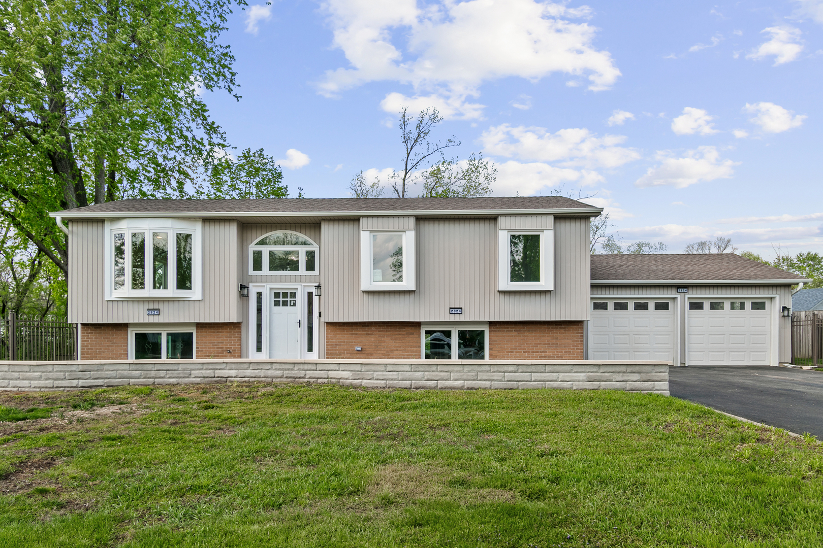 2824 Jonquil Lane, Woodridge, IL 60517