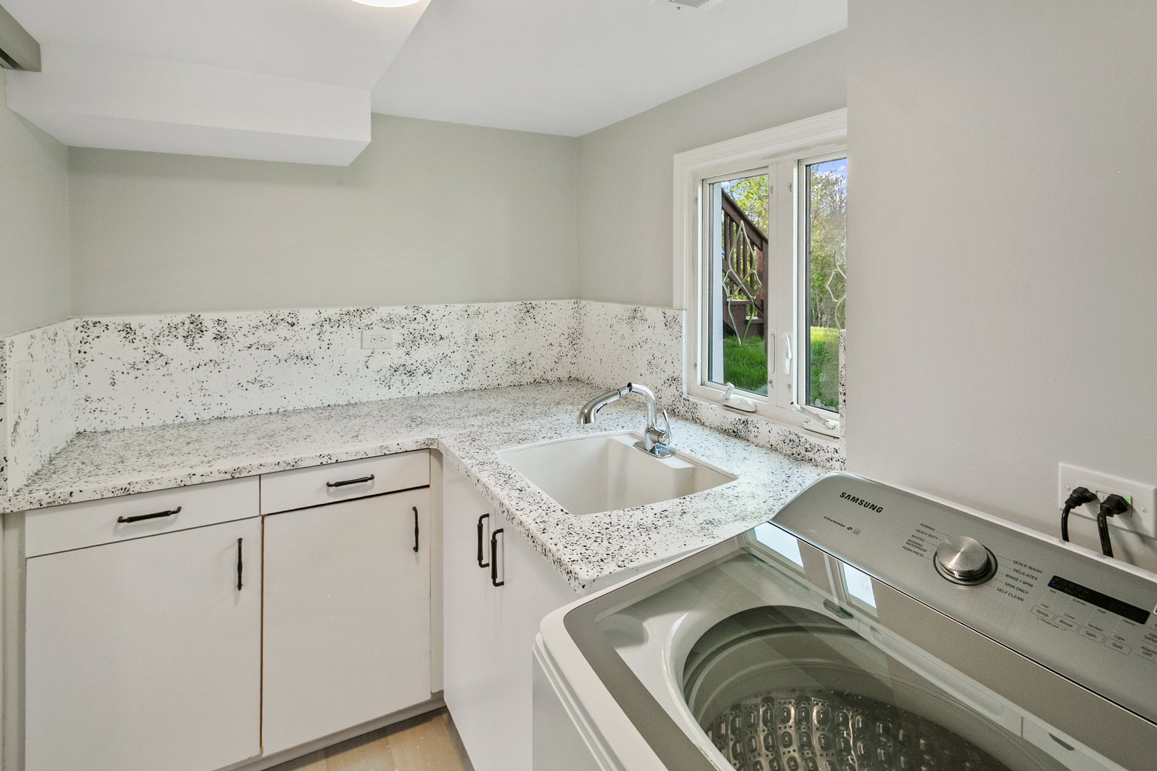 2824 Jonquil Lane, Woodridge, IL 60517