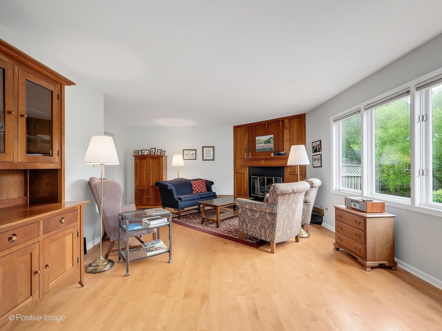 517 Renn Court, Wheaton, IL 60187