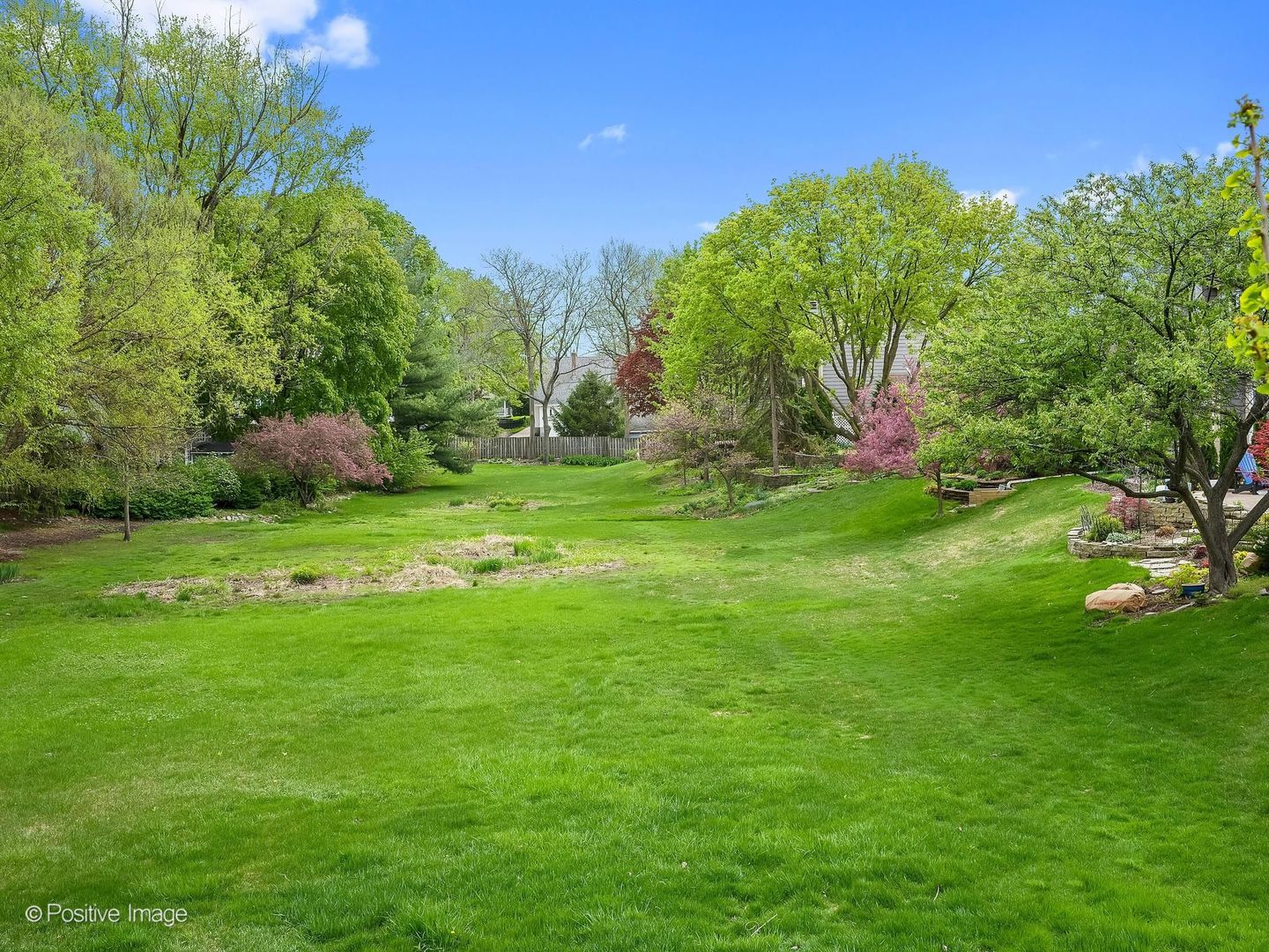 517 Renn Court, Wheaton, IL 60187