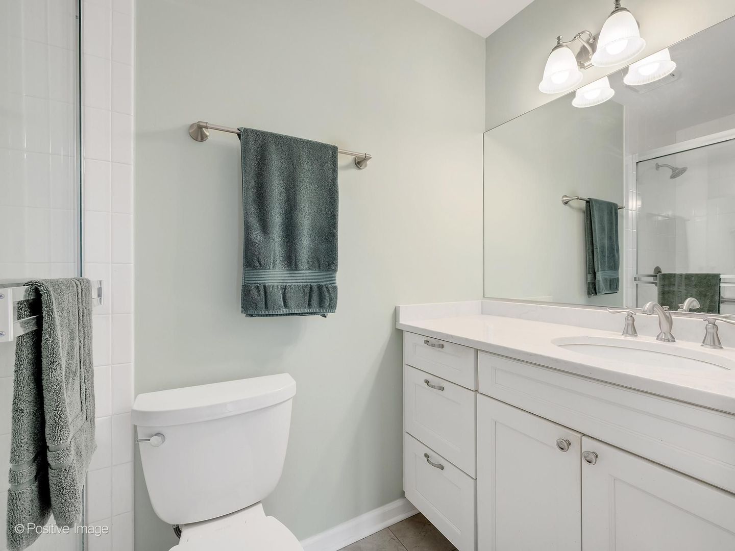 517 Renn Court, Wheaton, IL 60187