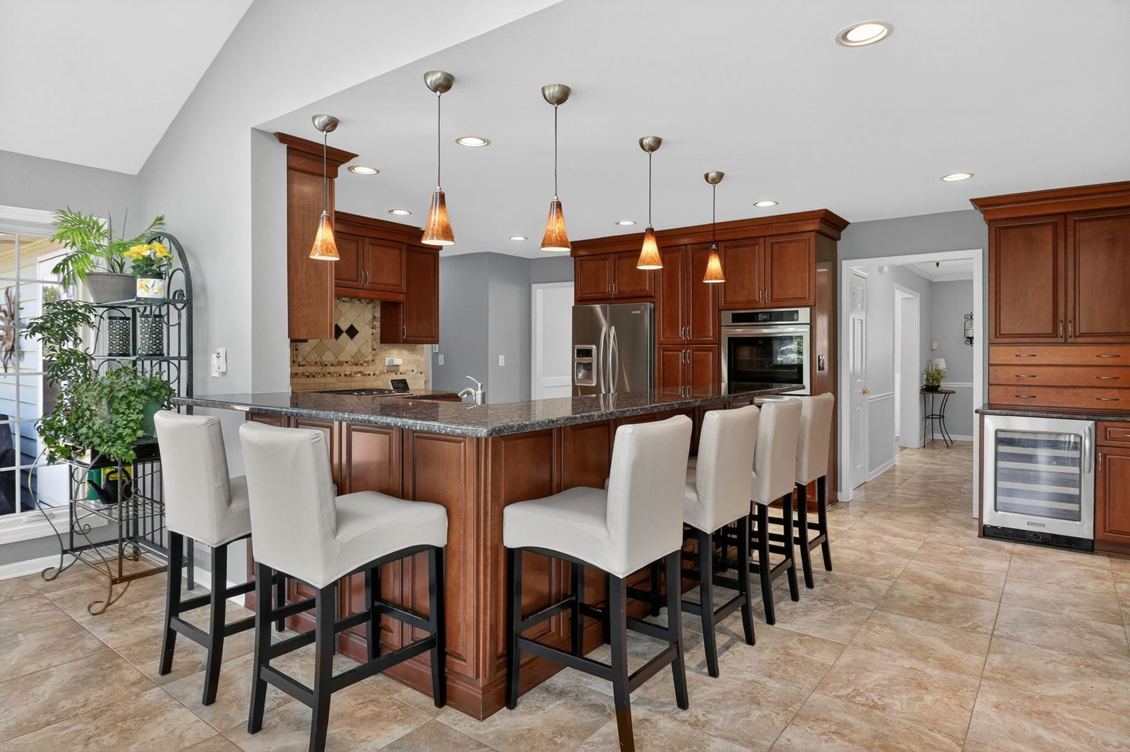 1212 Richfield Court, Woodridge, IL 60517