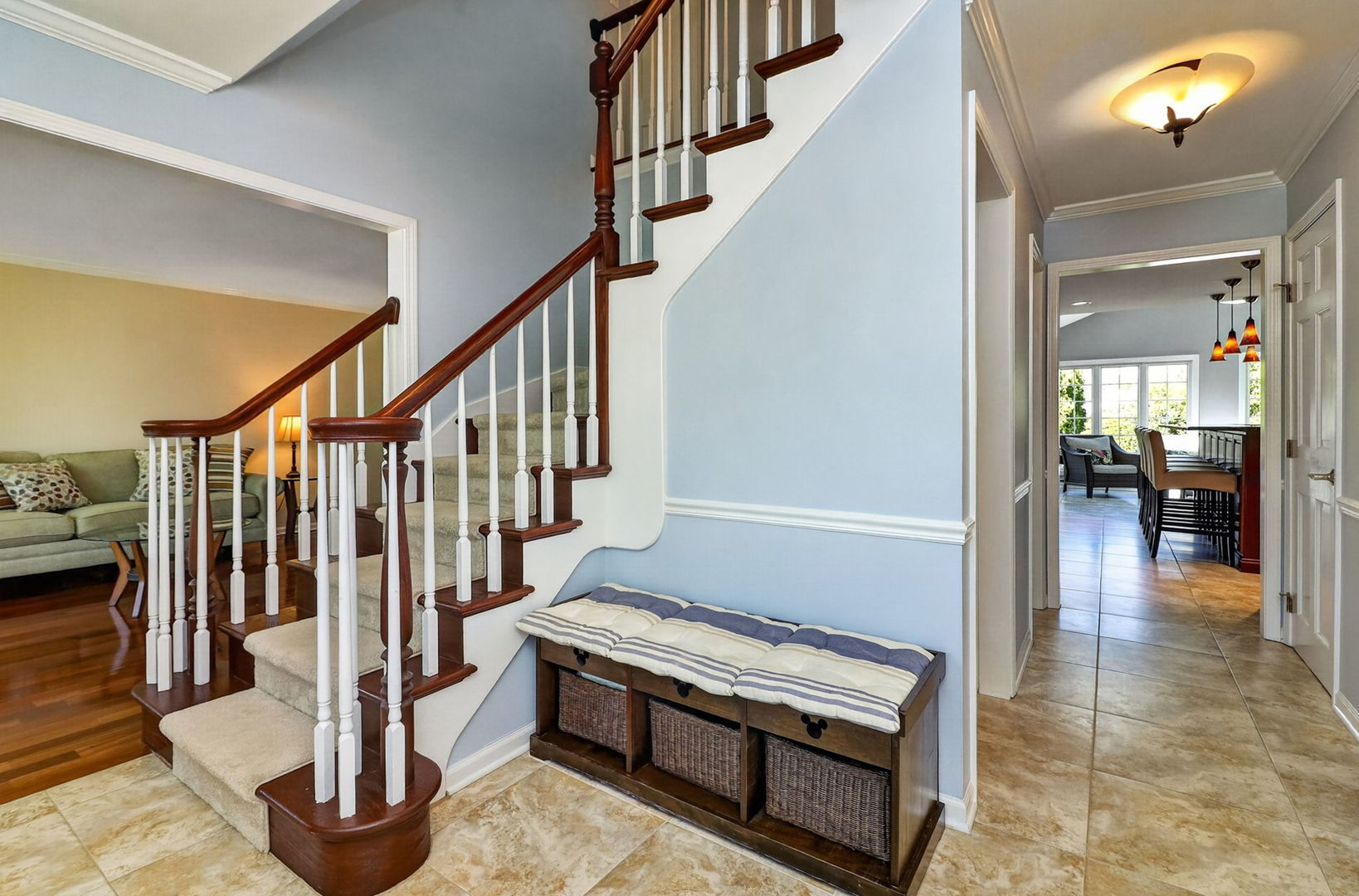 1212 Richfield Court, Woodridge, IL 60517