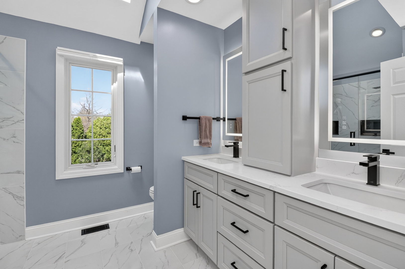 1212 Richfield Court, Woodridge, IL 60517