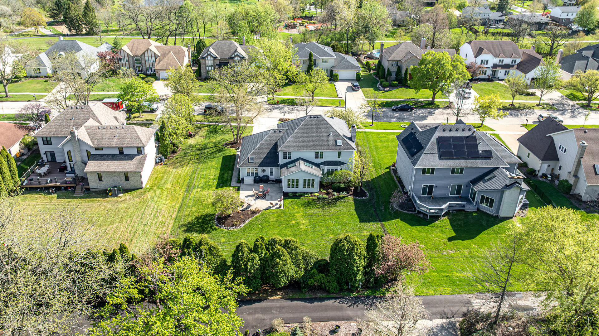 1212 Richfield Court, Woodridge, IL 60517