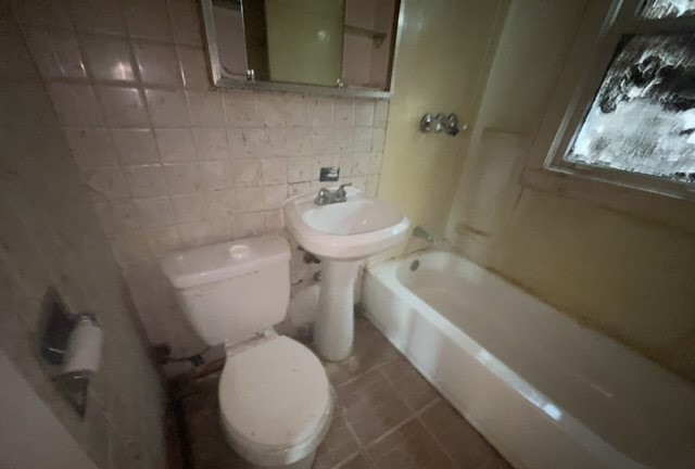 7800 S Kimbark Avenue, Chicago, IL 60619