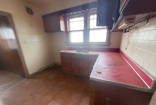 7800 S Kimbark Avenue, Chicago, IL 60619