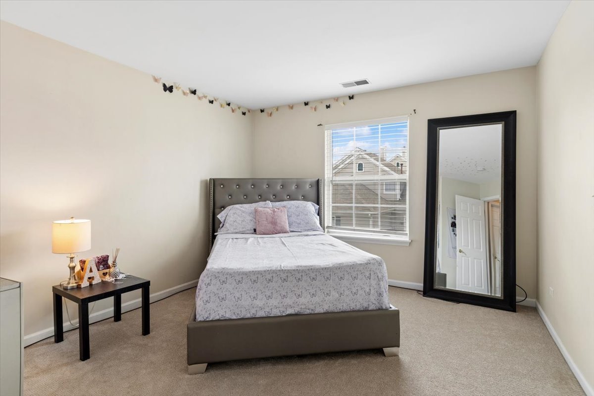 1705 Pontarelli Court, Aurora, IL 60504