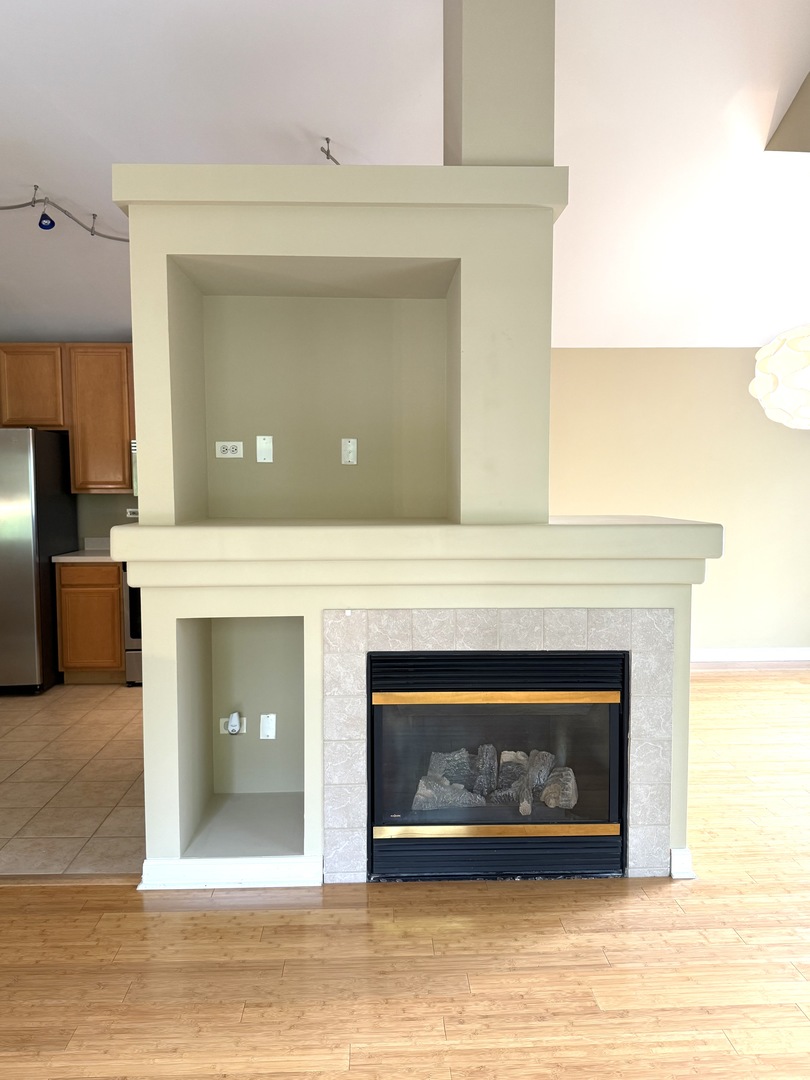 2419 Oakfield Court #2419, Aurora, IL 60503